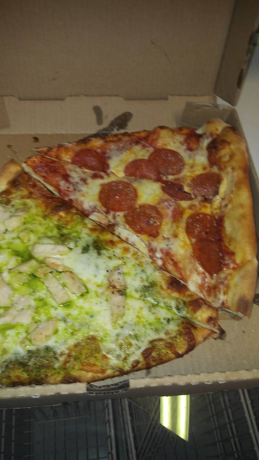 Deja Vu Pizza & Pasta | meal delivery | 3227 16th St, San Francisco, CA 94103, USA | 4152551600 OR +1 415-255-1600