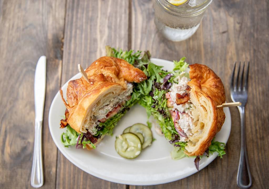 Five Loaves Cafe | cafe | 214 N Cedar St, Summerville, SC 29483, USA | 8438049410 OR +1 843-804-9410