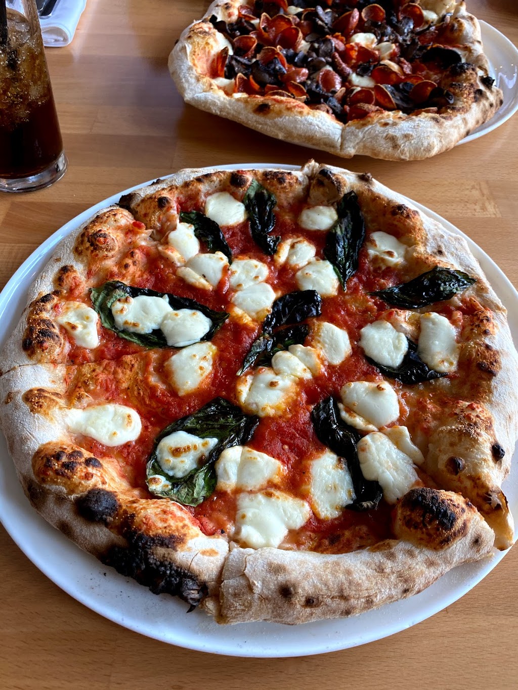 Pizzeria Solario | restaurant | 3333 Weslayan St #100, Houston, TX 77027, USA | 7138928100 OR +1 713-892-8100