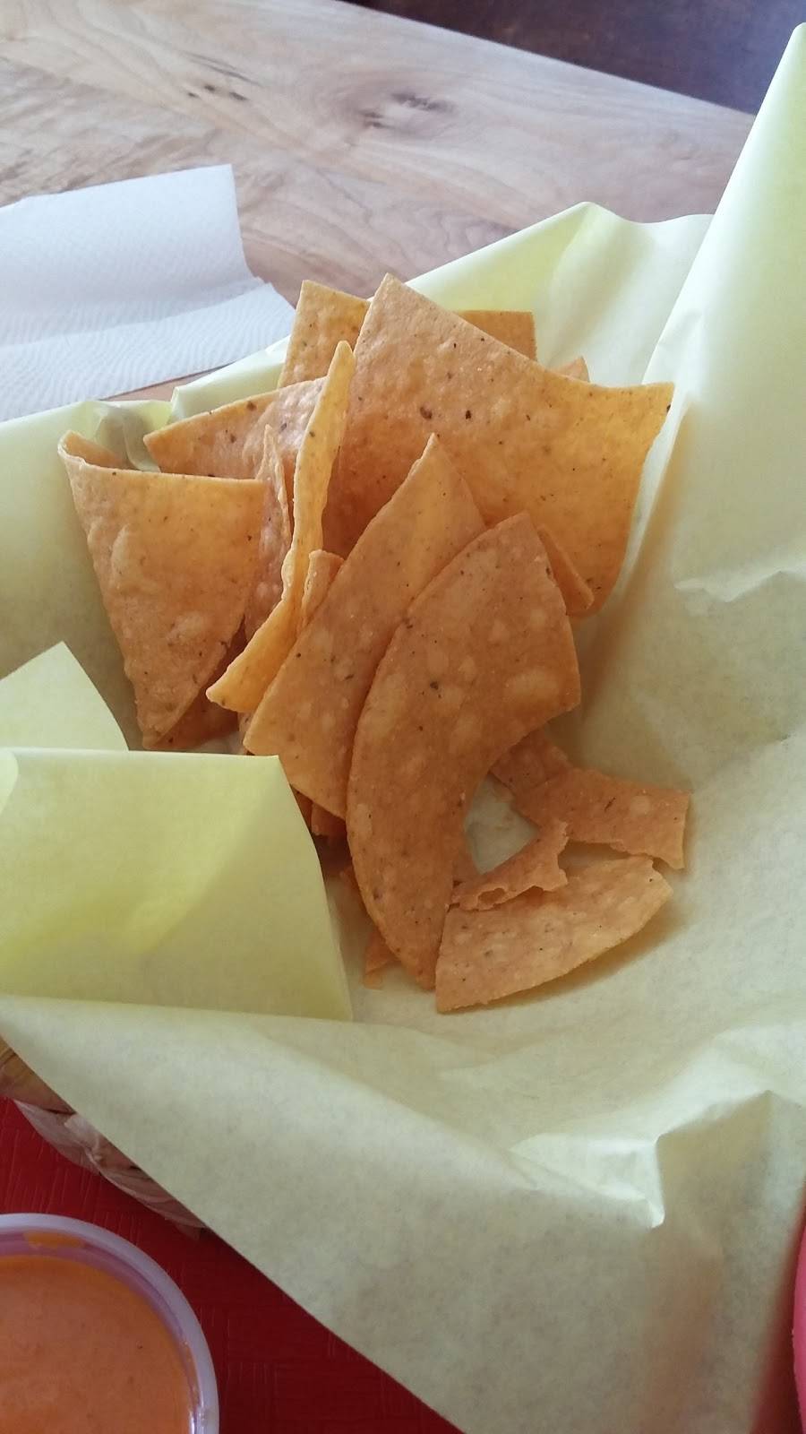 El Huarache Loco | restaurant | 100 Alemany Blvd, San Francisco, CA 94110, USA | 4159251403 OR +1 415-925-1403