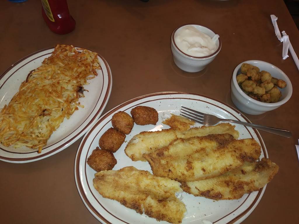 Village Inn Restaurant | restaurant | 3635 State Rd 46, Bloomington, IN 47404, USA | 8128762121 OR +1 812-876-2121