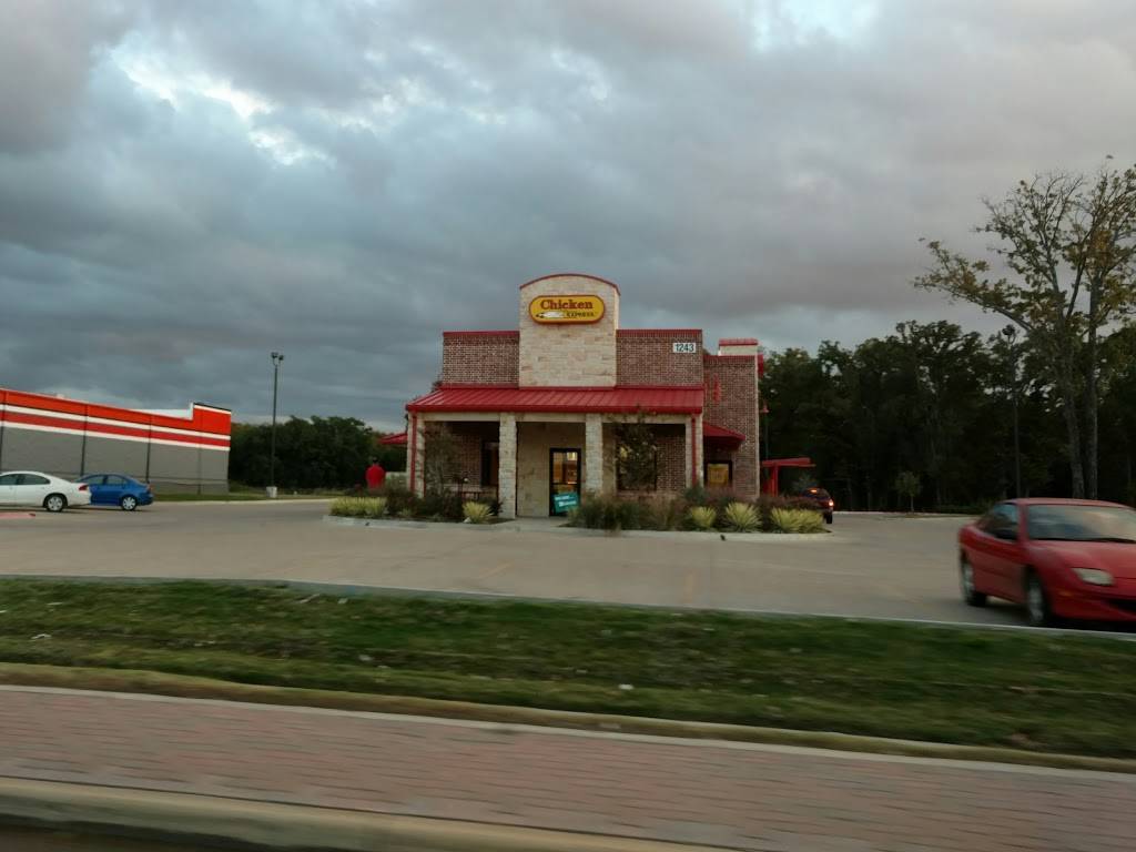 Chicken Express | restaurant | 1243 W Main St, Gun Barrel City, TX 75156, USA | 9038804028 OR +1 903-880-4028
