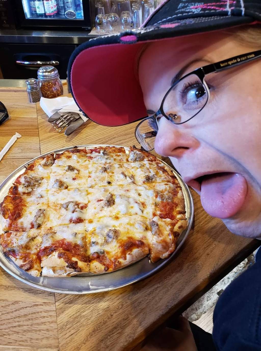 Papa Tronnios Pizza | meal delivery | 202 Broad St, Prescott, WI 54021, USA | 7152625131 OR +1 715-262-5131