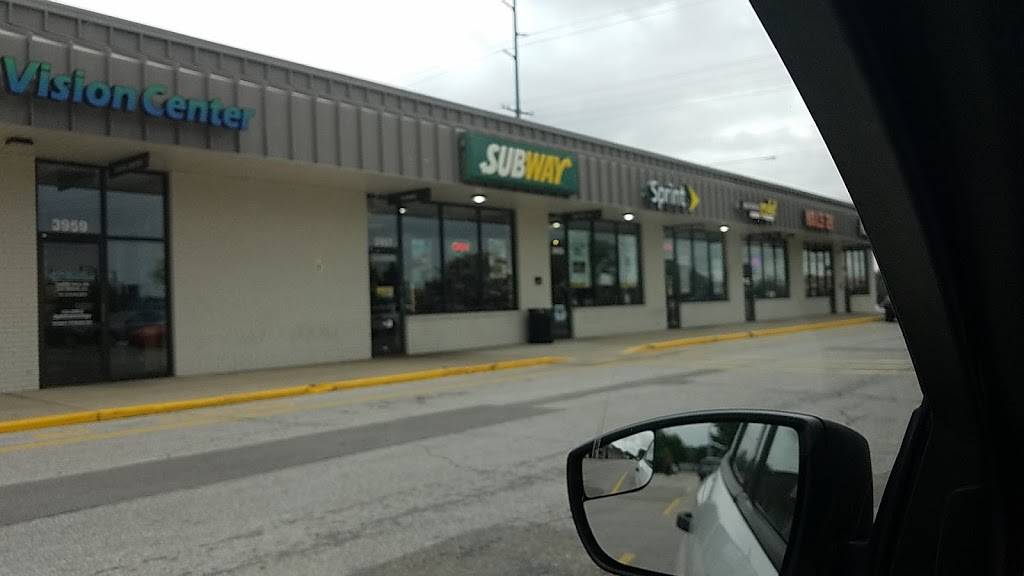 Subway | meal takeaway | 3957 Hoover Rd, Grove City, OH 43123, USA | 6148757820 OR +1 614-875-7820