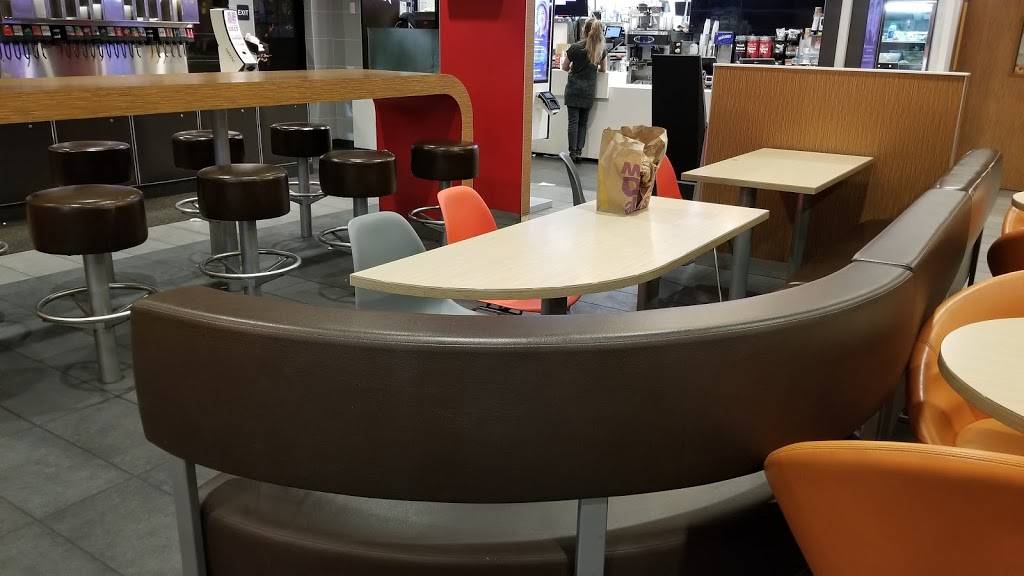 McDonalds | cafe | 5341 N Glenway Ave, Cincinnati, OH 45238, USA | 5134511418 OR +1 513-451-1418