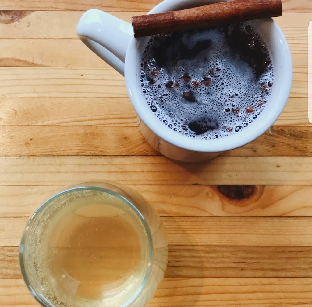 Cafe Racer Kitchen | restaurant | 2929 East 25th Street, Minneapolis, MN 55406, USA | 6122081695 OR +1 612-208-1695