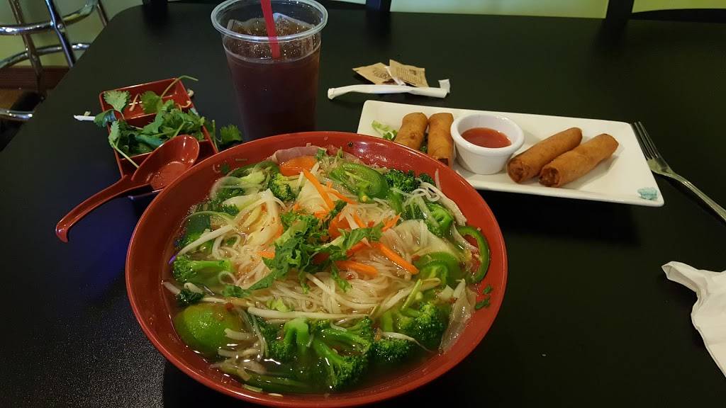 iPho | restaurant | 1400 Standiford Ave #7, Modesto, CA 95350, USA | 2095291423 OR +1 209-529-1423