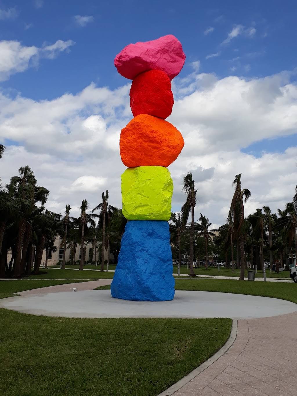 The Bass | cafe | 2100 Collins Ave, Miami Beach, FL 33139, USA | 3056737530 OR +1 305-673-7530