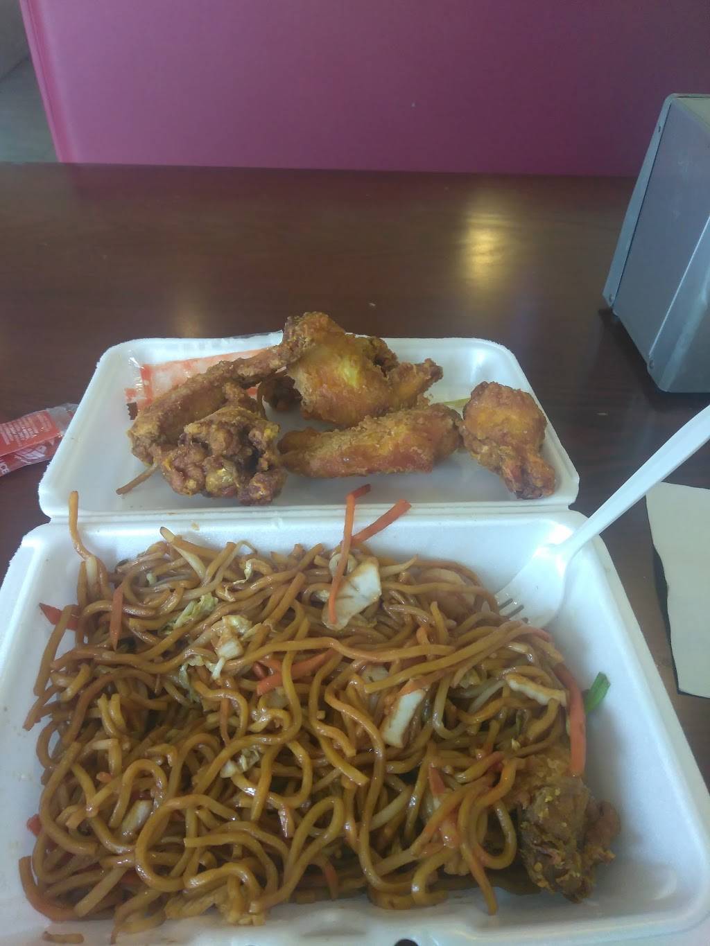 Oriental Sakura | restaurant | 259 Fish Pond Rd #3, Sewell, NJ 08080, USA | 8562702720 OR +1 856-270-2720