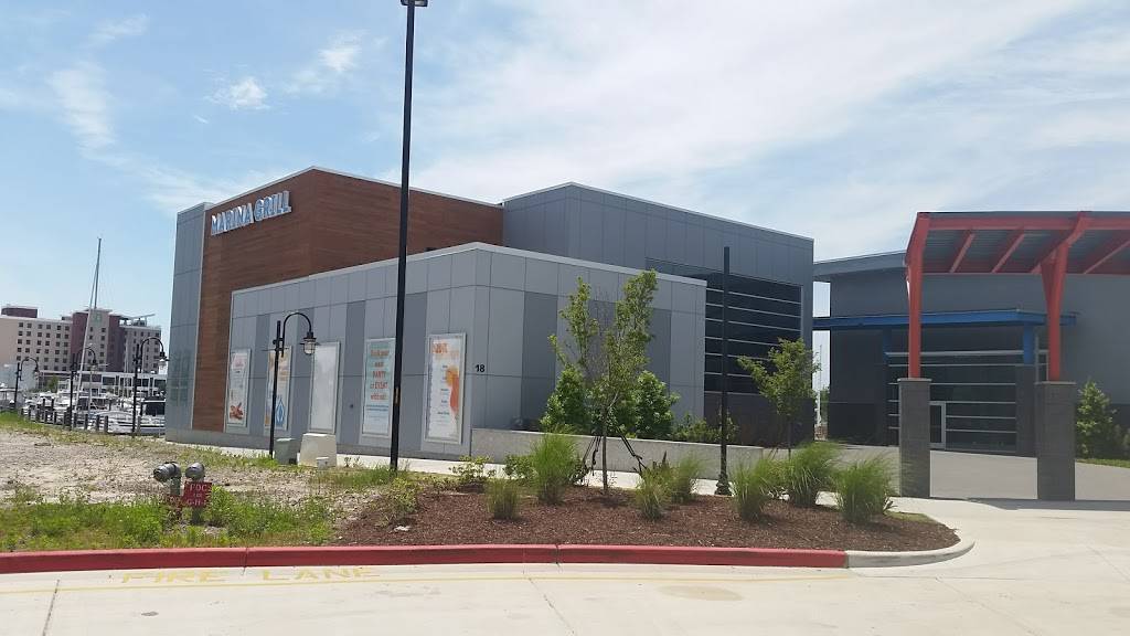 Marina Grill | restaurant | 18 Harnett St, Wilmington, NC 28401, USA | 9107697974 OR +1 910-769-7974