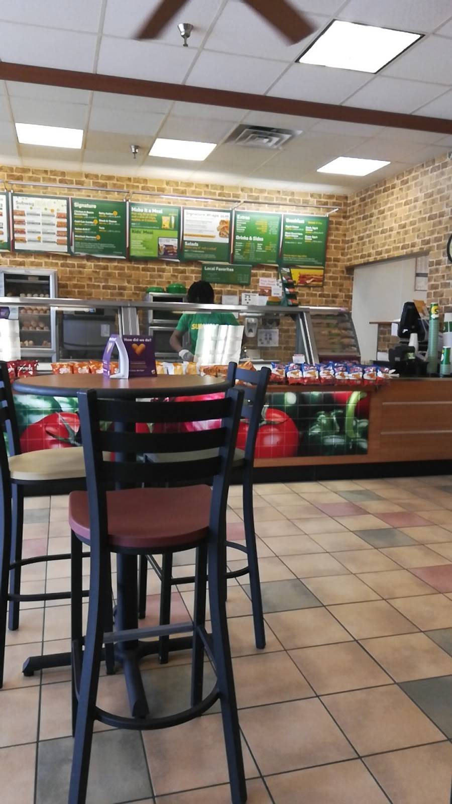 Subway | restaurant | 3701 EP True Pkwy, West Des Moines, IA 50265, USA | 5152269556 OR +1 515-226-9556