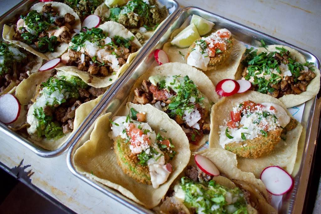 Invicto | restaurant | 1727 Freedom Dr, Naperville, IL 60563, USA | 6307990700 OR +1 630-799-0700