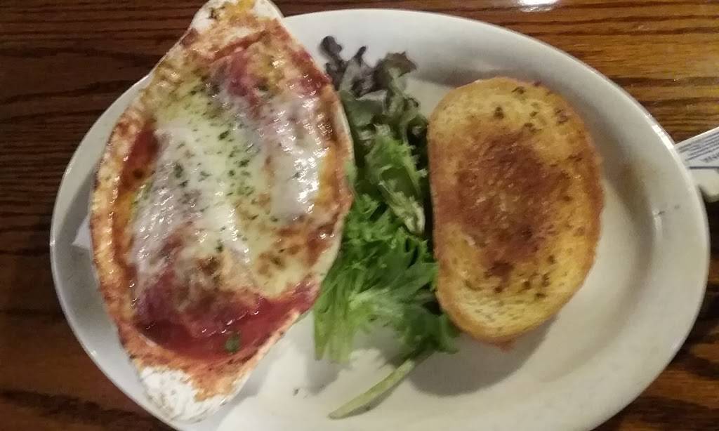 19th Hole | restaurant | 312 Blackhawk Rd, Beaver Falls, PA 15010, USA | 7248439956 OR +1 724-843-9956