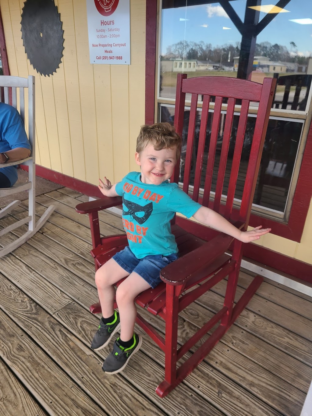 Mama Lous Restaurant | restaurant | 22288 Pine St, Robertsdale, AL 36567, USA | 2519471988 OR +1 251-947-1988