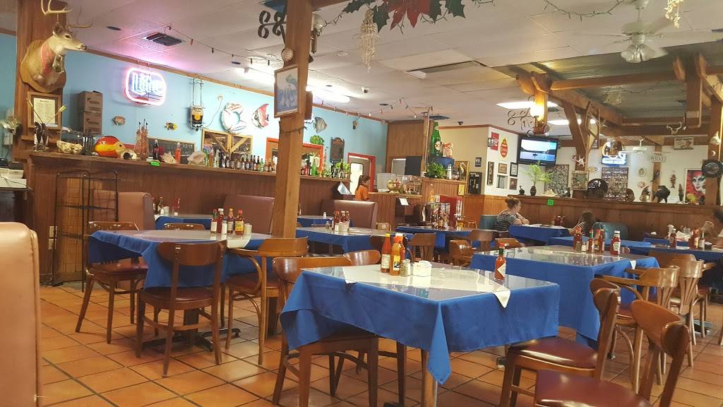 Puerto Vallarta Seafood | restaurant | 11502 Perrin Beitel Rd, San Antonio, TX 78217, USA | 2106505400 OR +1 210-650-5400