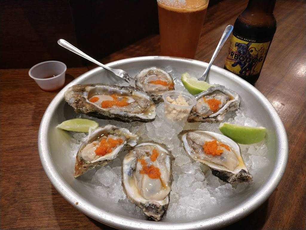 The Crawfish Pot & Oyster Bar | restaurant | 9820 Gulf Fwy #7, Houston, TX 77034, USA | 7133606547 OR +1 713-360-6547