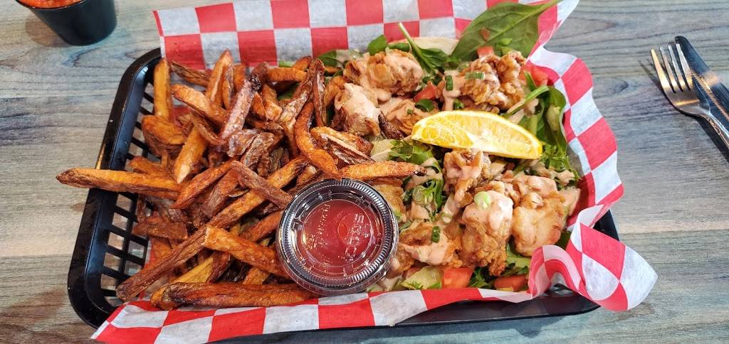 Patio West Comfort and Coastal Eats | restaurant | 3011 Longford Dr, Spring Hill, TN 37174, USA | 6153028104 OR +1 615-302-8104