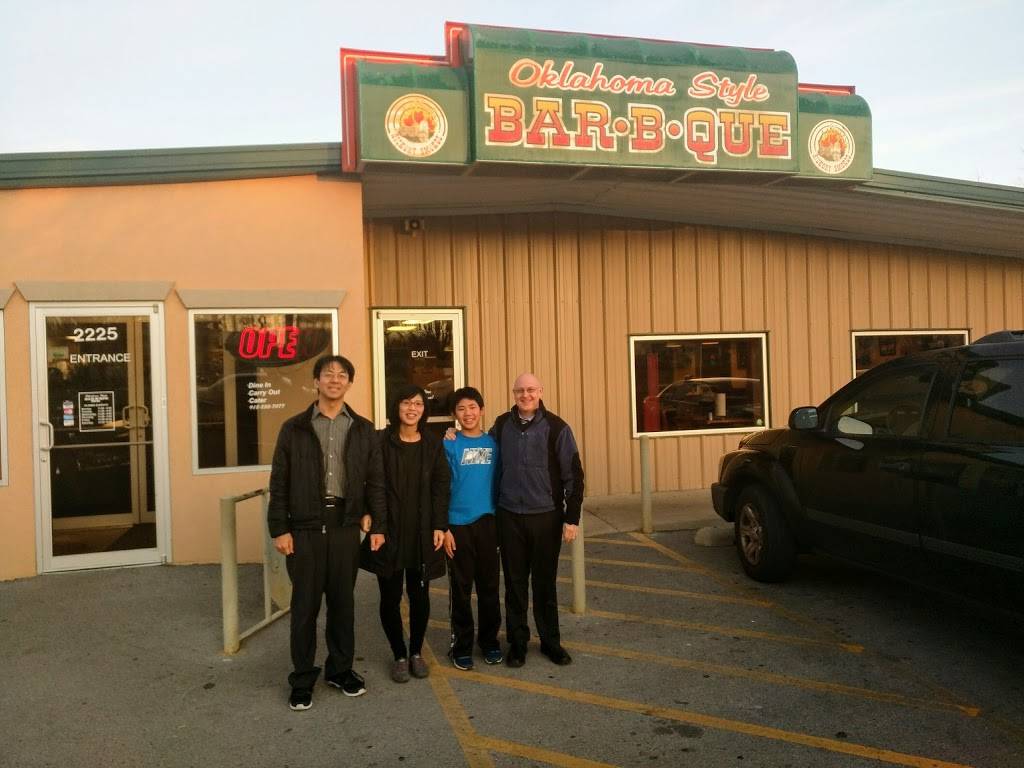 Oklahoma Style Bar-B-Q | restaurant | 2225 N Harvard Ave, Tulsa, OK 74115, USA | 9188357077 OR +1 918-835-7077