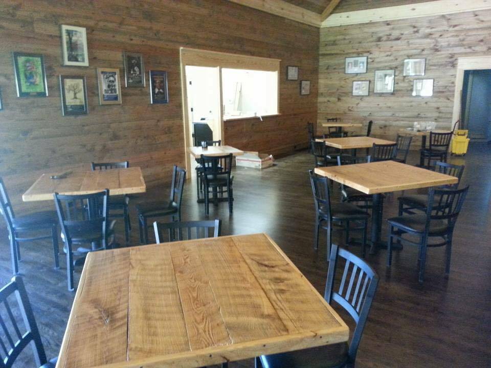 HARMONS DEN Bistro | restaurant | 250 Pigeon St, Waynesville, NC 28786, USA | 8284566322 OR +1 828-456-6322