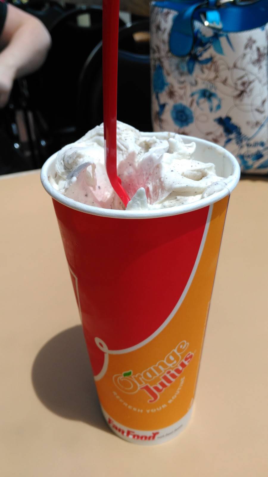 Dairy Queen | restaurant | 2620 N Broad St, Colmar, PA 18915, USA | 2158228106 OR +1 215-822-8106