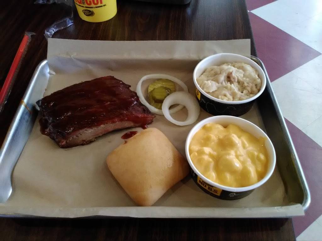 Dickeys Barbecue Pit | restaurant | 2959 Jamacha Road, El Cajon, CA 92019, USA | 6193039618 OR +1 619-303-9618