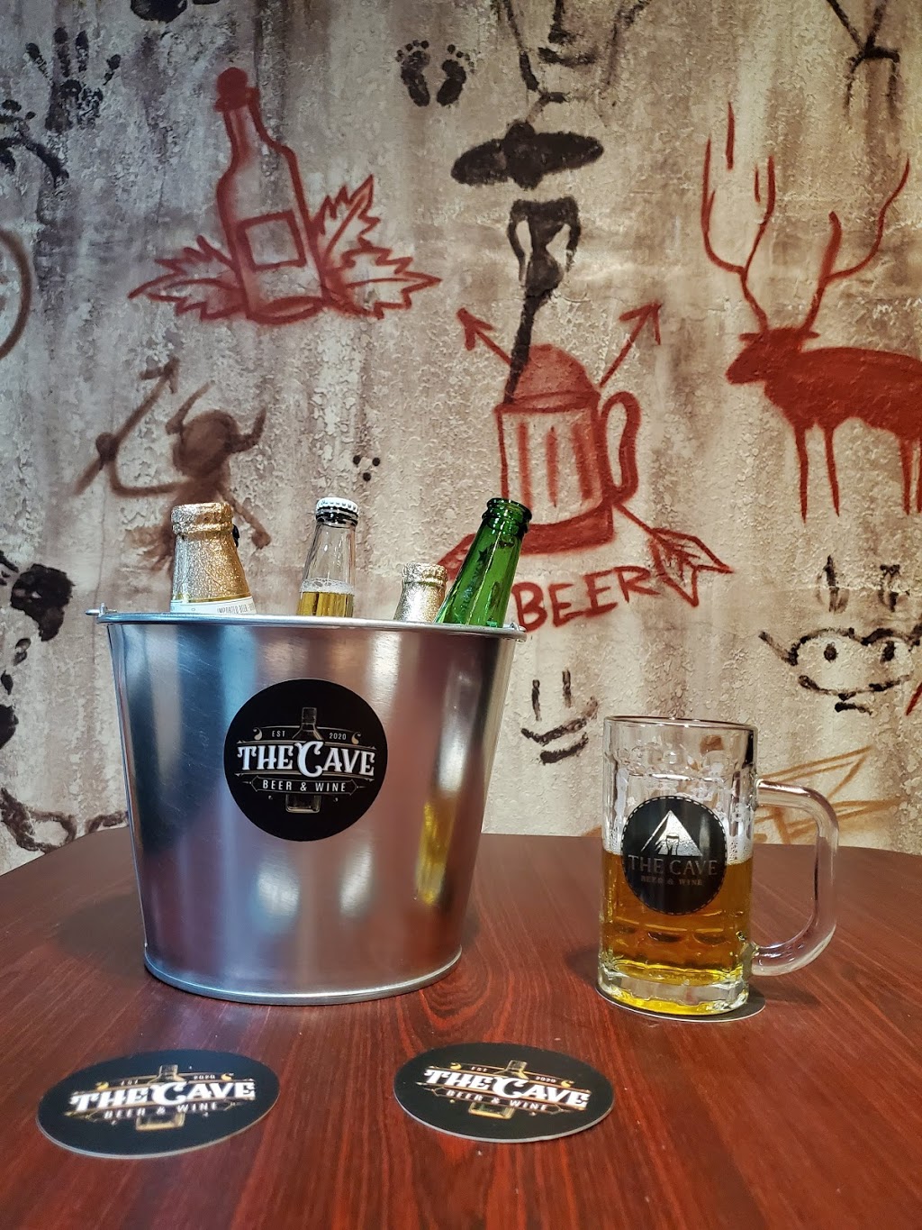 The Cave | restaurant | 5650 Stirling Rd #28, Hollywood, FL 33021, USA | 9547019891 OR +1 954-701-9891