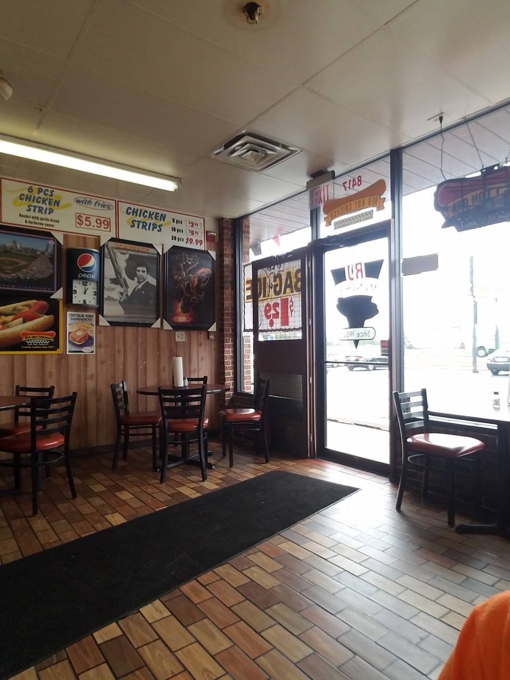 R J Munchies | restaurant | 8417 W 79th St, Justice, IL 60458, USA | 7084960222 OR +1 708-496-0222