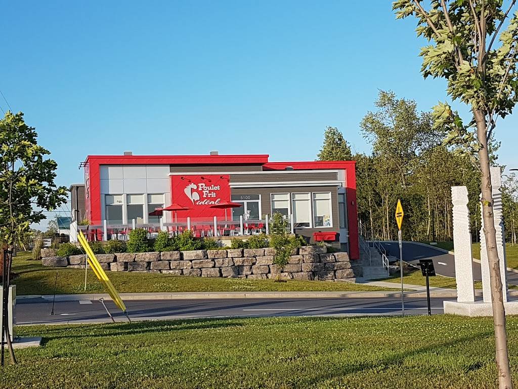 Poulet Frit Ideal | restaurant | 0G1, 5100 Rue Papineau, Lac-Mégantic, QC G6B 1Y8, Canada | 8195833222 OR +1 819-583-3222