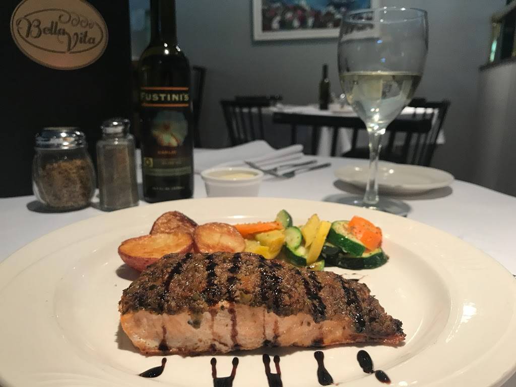 Bella Vita | restaurant | 2911 Boyne City Rd, Boyne City, MI 49712, USA | 2315823341 OR +1 231-582-3341