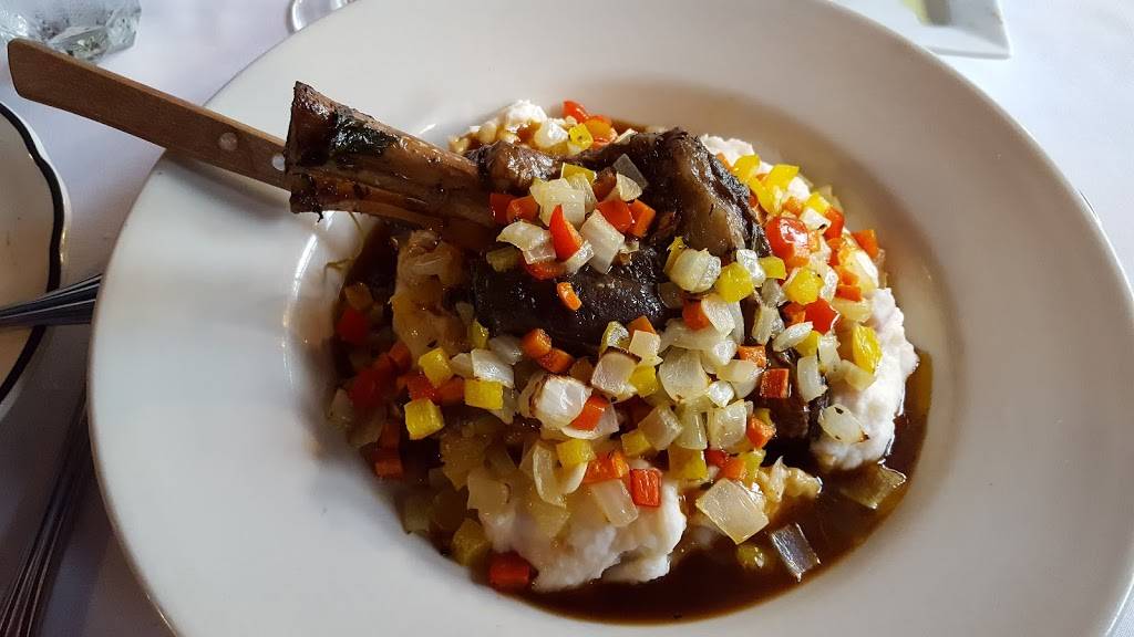 Waterfront Restaurant | restaurant | 1 Lighthouse Inn Rd, West Dennis, MA 02670, USA | 5083982244 OR +1 508-398-2244