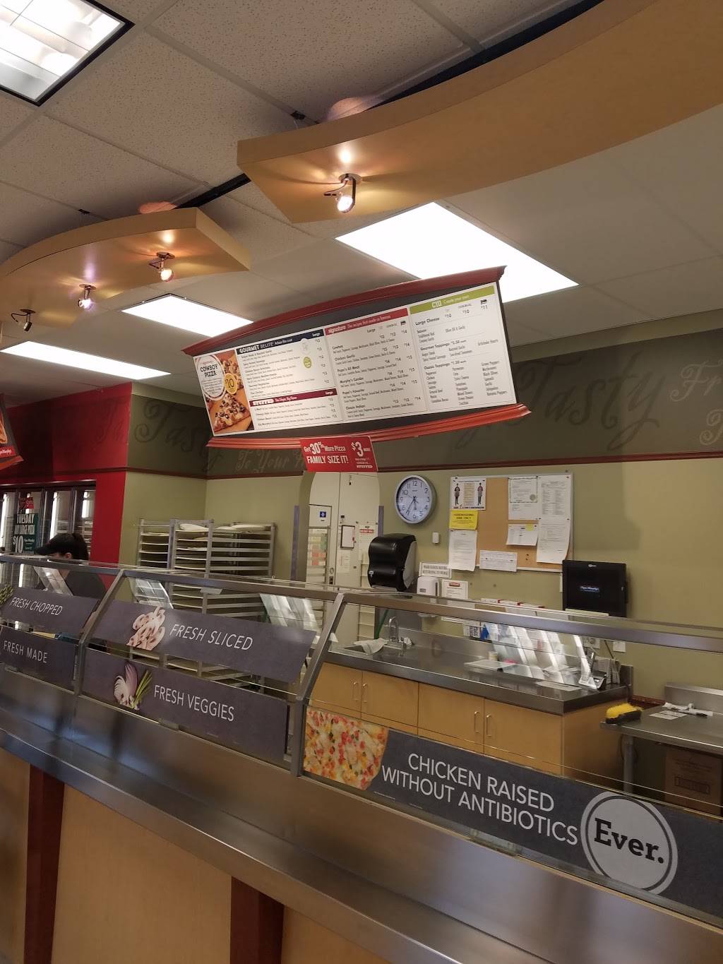 Papa Murphys Take N Bake Pizza | meal takeaway | 3335 Center Point Rd NE, Cedar Rapids, IA 52402, USA | 3193664252 OR +1 319-366-4252