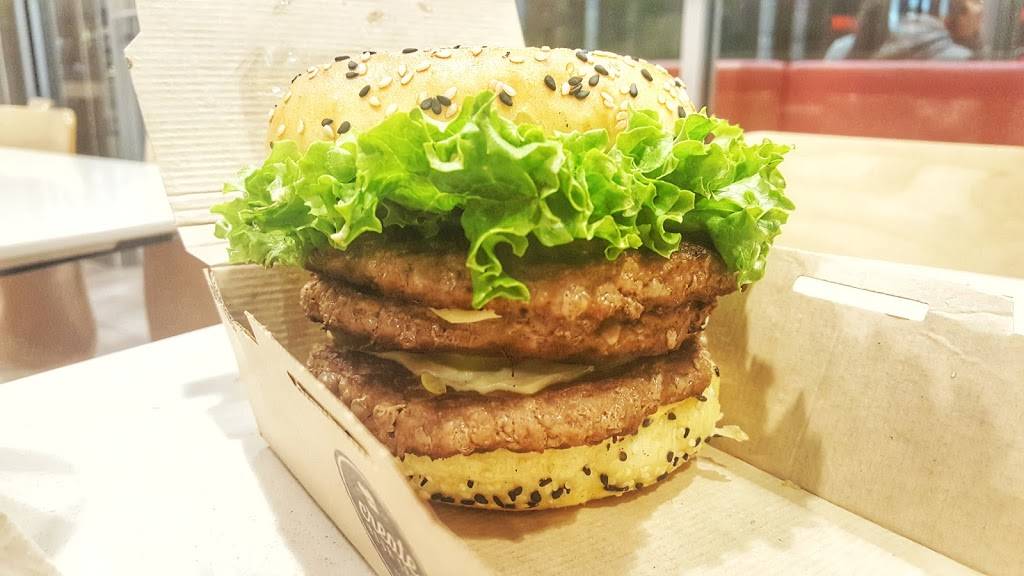 McDonalds | cafe | 1043 Chemong Rd N, Peterborough, ON K9H 7E6, Canada | 7057483721 OR +1 705-748-3721