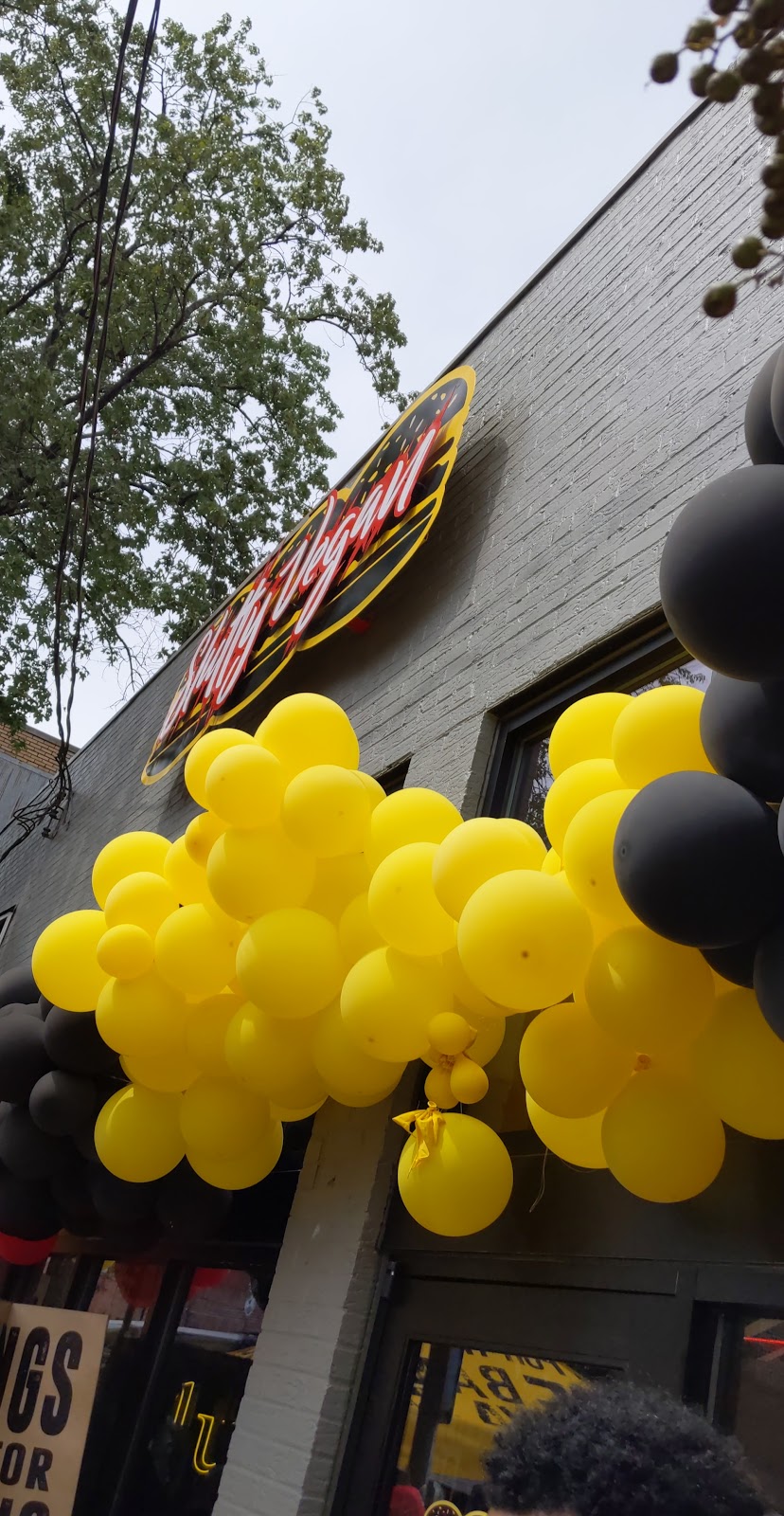 SluttyVegan ATL | restaurant | 7 55th Pl S, Birmingham, AL 35212, USA | 4046443819 OR +1 404-644-3819