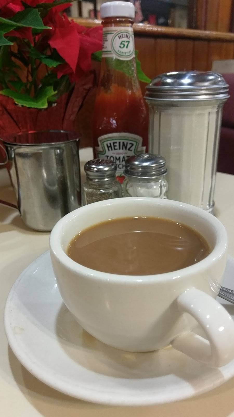 Spiros | restaurant | 2103 Avenue U, Brooklyn, NY 11229, USA | 7188919843 OR +1 718-891-9843