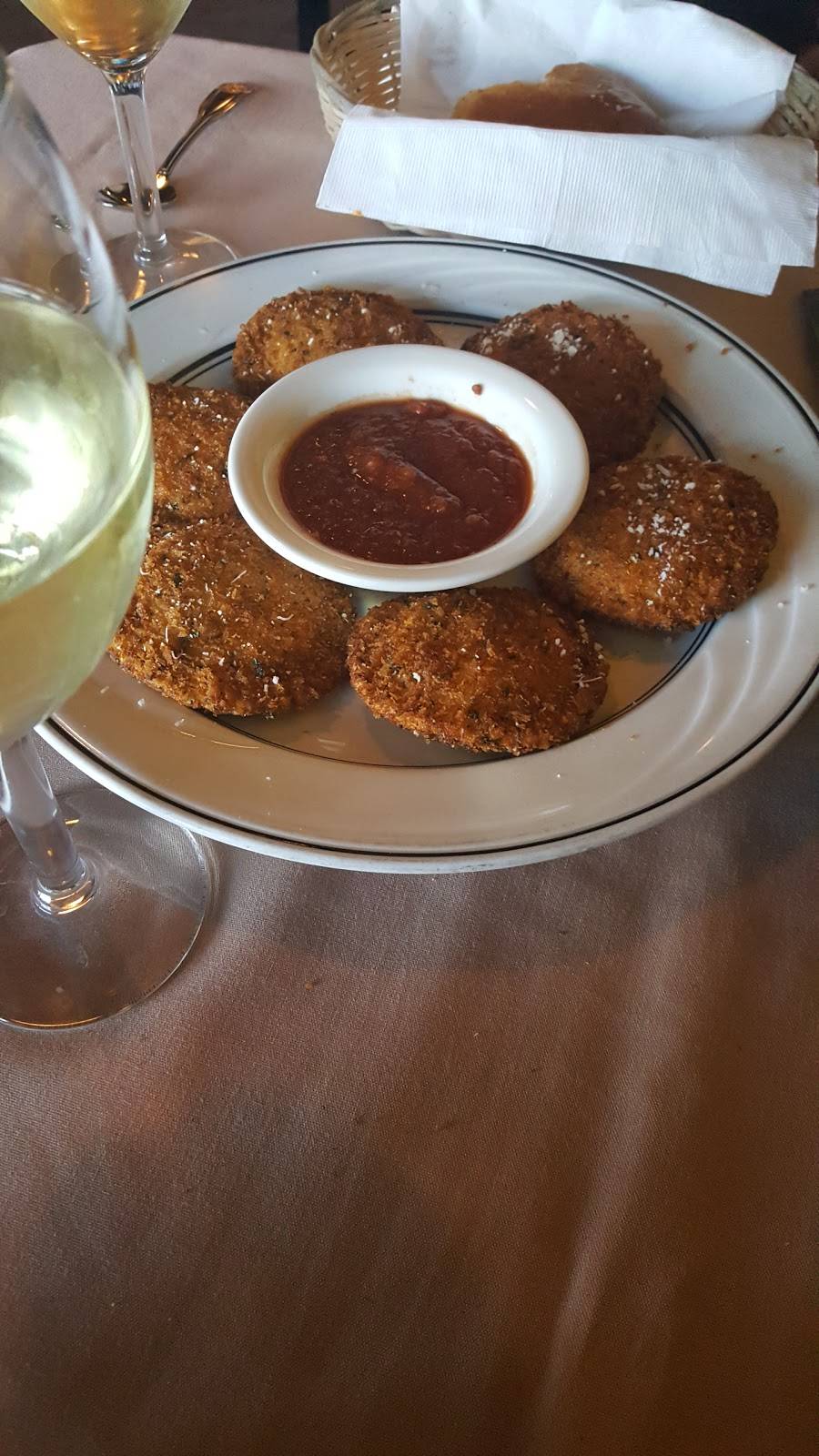 Bella Italia | restaurant | 2625 Coffee Rd, Modesto, CA 95355, USA | 2095771094 OR +1 209-577-1094