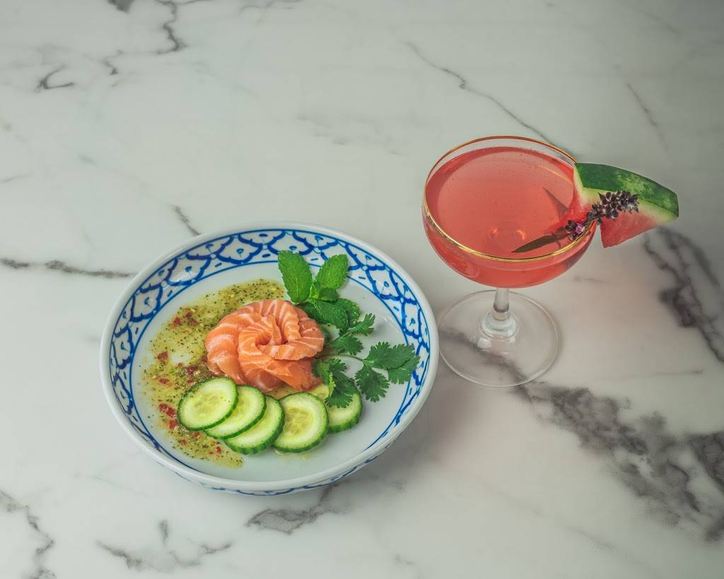 Kin Dee | restaurant | 1533 N Shepherd Dr Suite 160, Houston, TX 77008, USA | 2818262655 OR +1 281-826-2655