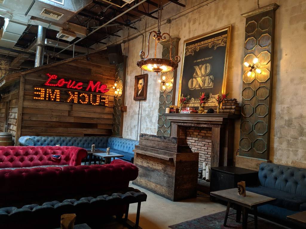 Bodega Taqueria y Tequila | restaurant | 1220 16th St, Miami Beach, FL 33139, USA | 3057042145 OR +1 305-704-2145