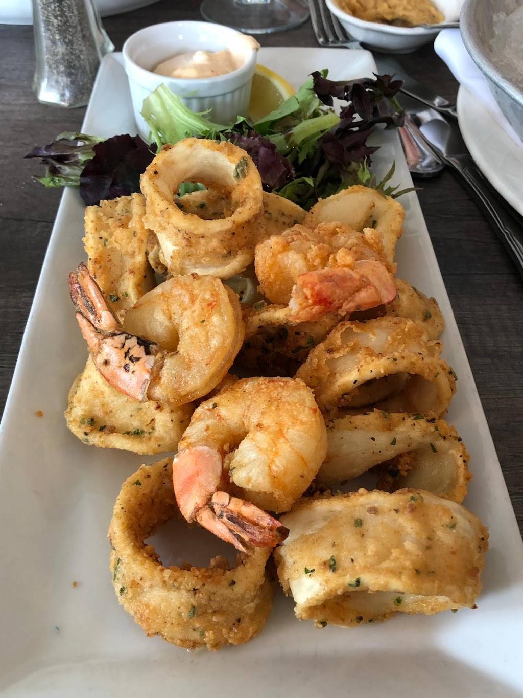 Hogans Restaurant | restaurant | 12998 Keele St, King City, ON L7B 1H8, Canada | 9058335311 OR +1 905-833-5311