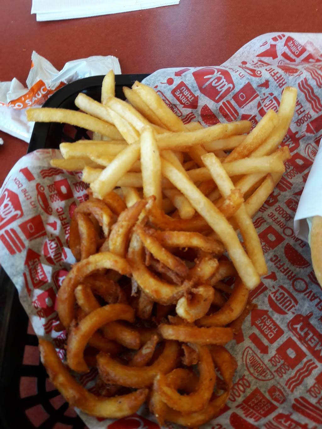 Jack in the Box | restaurant | 2070 N Dobson Rd, Chandler, AZ 85224, USA | 4807920649 OR +1 480-792-0649