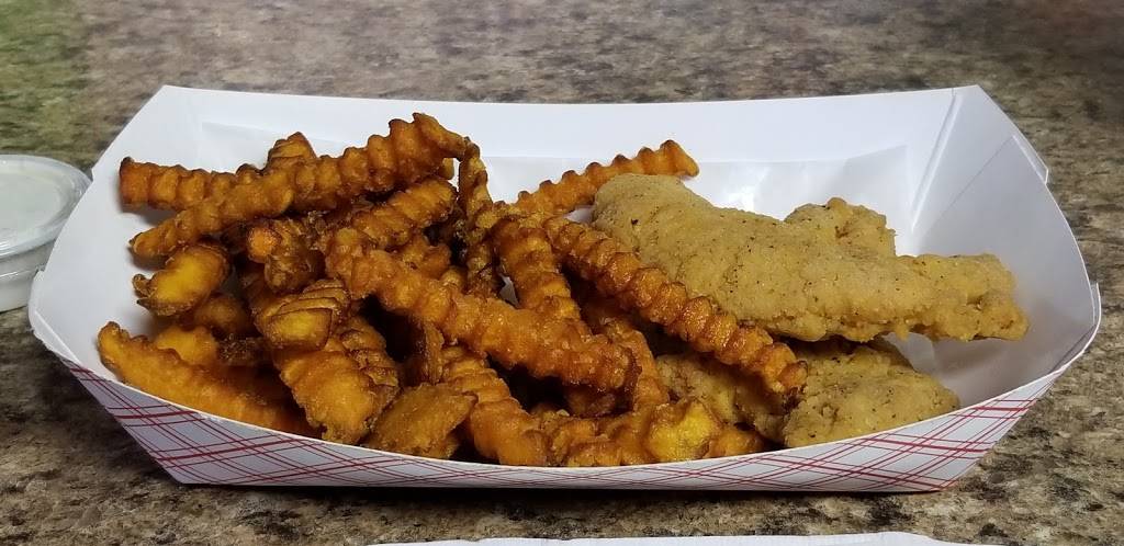 Gumbys | restaurant | 102 S Eau Claire St, Mondovi, WI 54755, USA | 7159264431 OR +1 715-926-4431