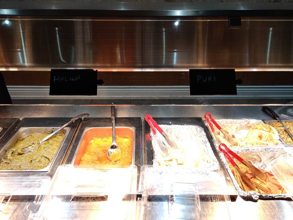 Village Taste - Halal Pakistani Restaurant & Buffet | restaurant | 4141 Dixie Rd #10&11, Mississauga, ON L4W 1V5, Canada | 9052323663 OR +1 905-232-3663