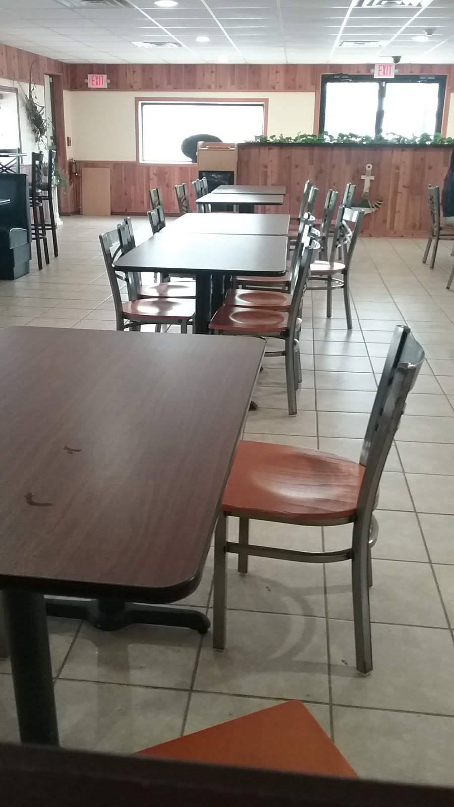 Lilys Seafood Bar And Grill | restaurant | 7817 College St, Beaumont, TX 77707, USA | 4095544421 OR +1 409-554-4421