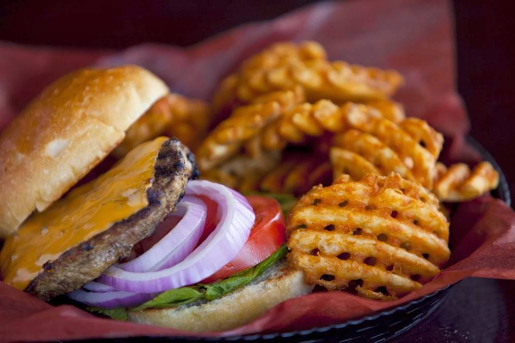 Salt & Pepper Savory Grill and Pub | restaurant | 11539 E Lakewood Blvd #50, Holland, MI 49424, USA | 6163555501 OR +1 616-355-5501