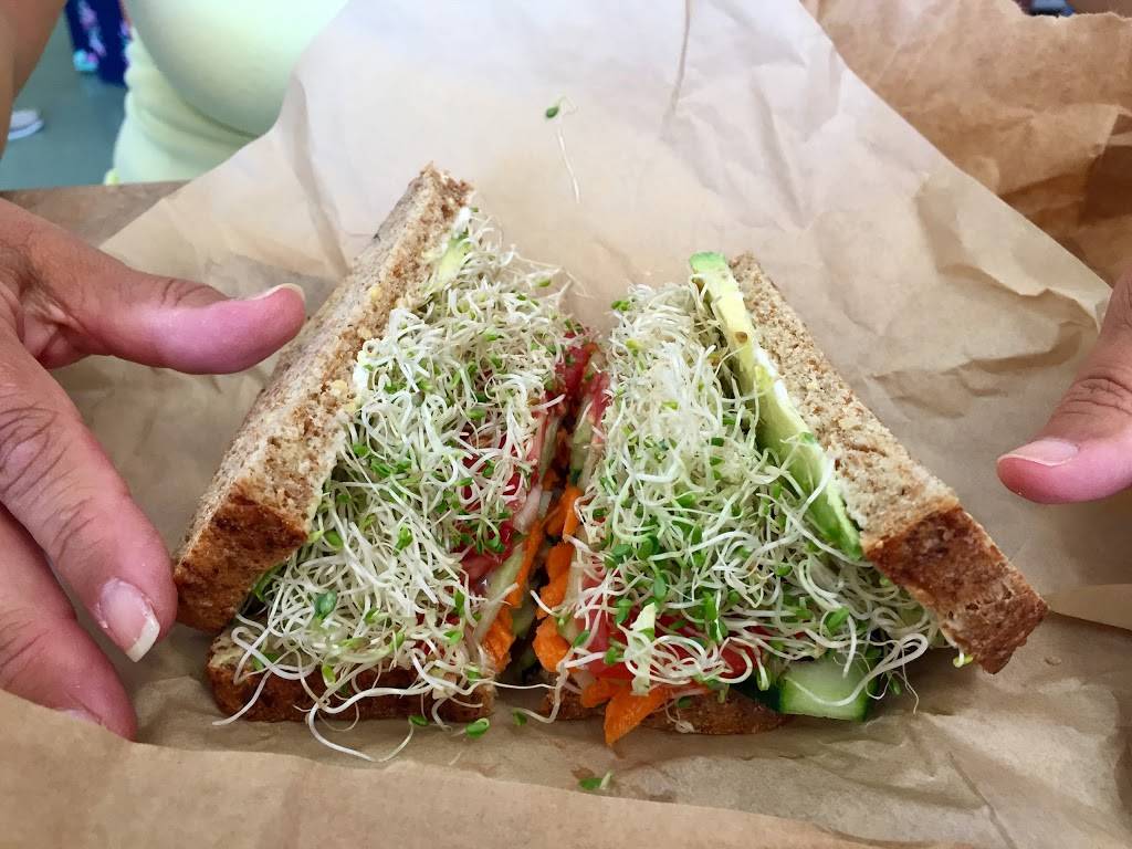 Luscious Lorraines | restaurant | 73-910 CA-111 F, Palm Desert, CA 92260, USA | 7608621911 OR +1 760-862-1911