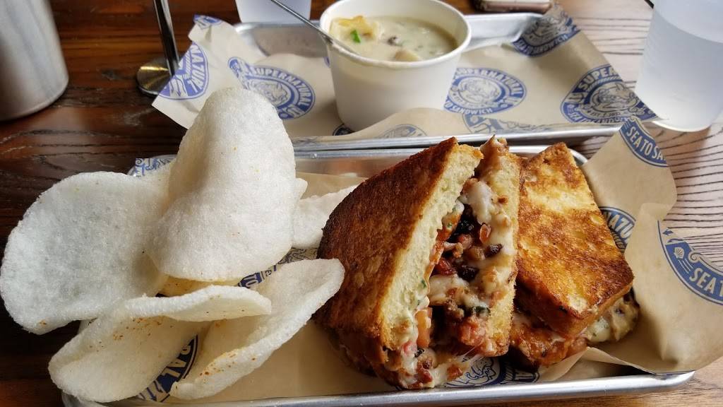 Supernatural Sandwiches Little Italy | restaurant | 2171 Kettner Blvd, San Diego, CA 92101, USA | 6192305976 OR +1 619-230-5976