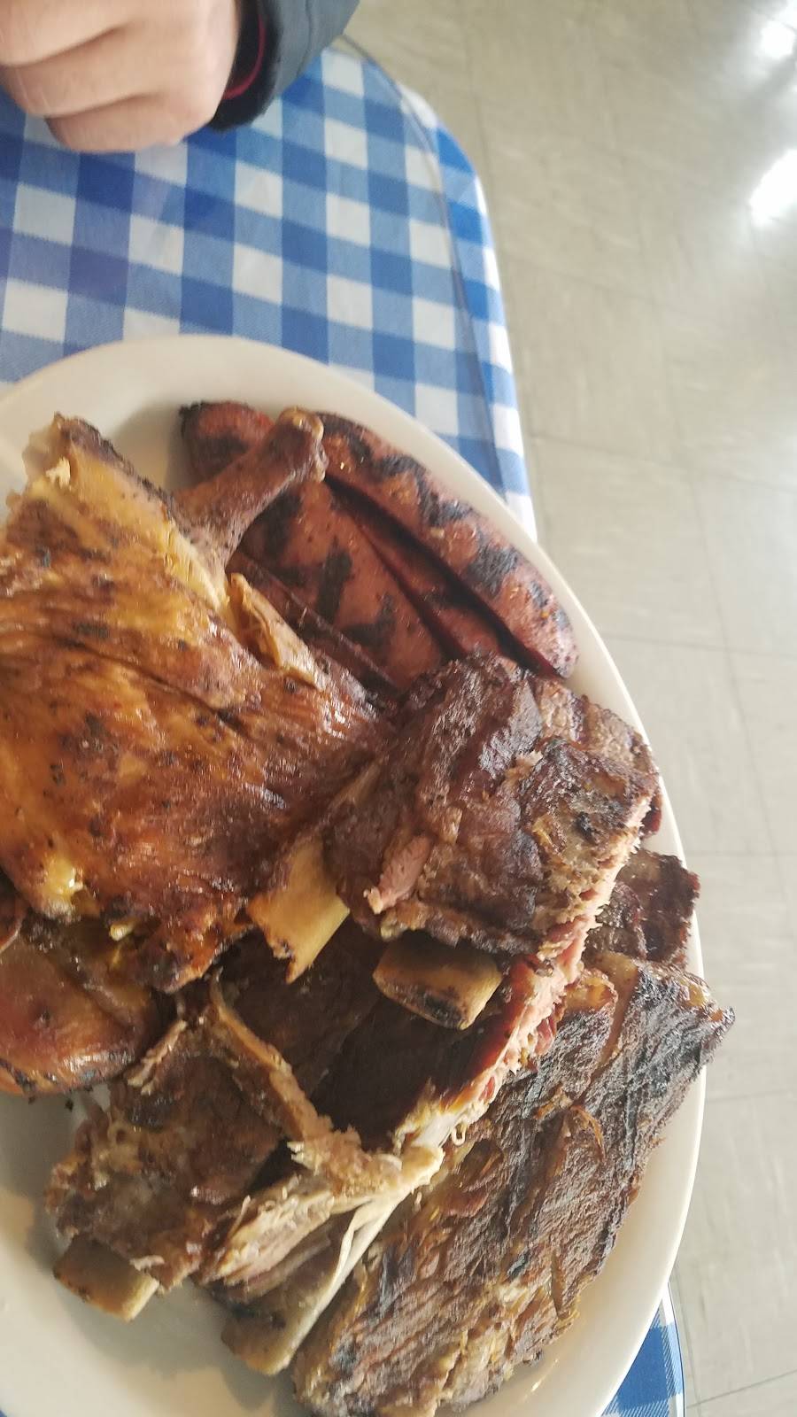 Hats And Boots | restaurant | 211 E Yosemite Ave, Manteca, CA 95336, USA | 2092396550 OR +1 209-239-6550