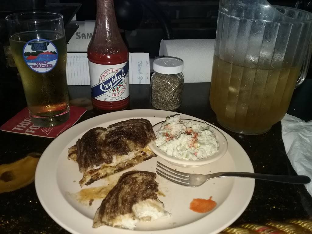 Half Shell Lounge | night club | 1956 Park Meadows Dr, Fort Myers, FL 33907, USA | 2399397333 OR +1 239-939-7333