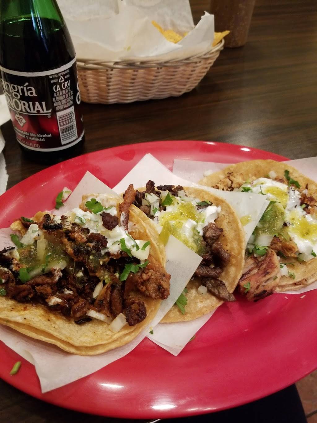 Los Altos | restaurant | 1848 W 47th St, Chicago, IL 60609, USA | 7735233121 OR +1 773-523-3121