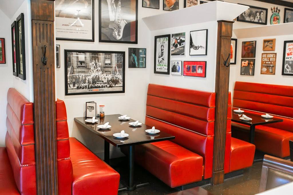 The Vinyl Pi | restaurant | 15906 Old Statesville Rd, Huntersville, NC 28078, USA | 7049921781 OR +1 704-992-1781