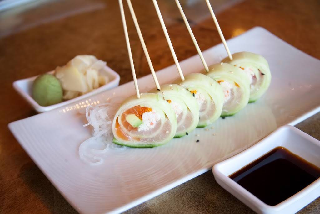 Sakana Sushi Bar | restaurant | 7626 Campus View Dr #110, West Jordan, UT 84084, USA | 8012820670 OR +1 801-282-0670